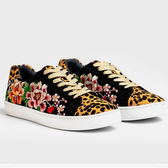 Johnny Was Acacia Leopard Sneaker - Picture 3 of 5